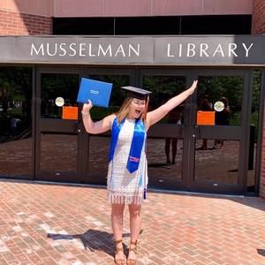 Meet your Posher, Alanna